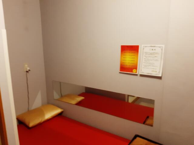 レンタルルーム スマイル(台東区/ラブホテル)の写真『２号室　全体』by 上戸 信二