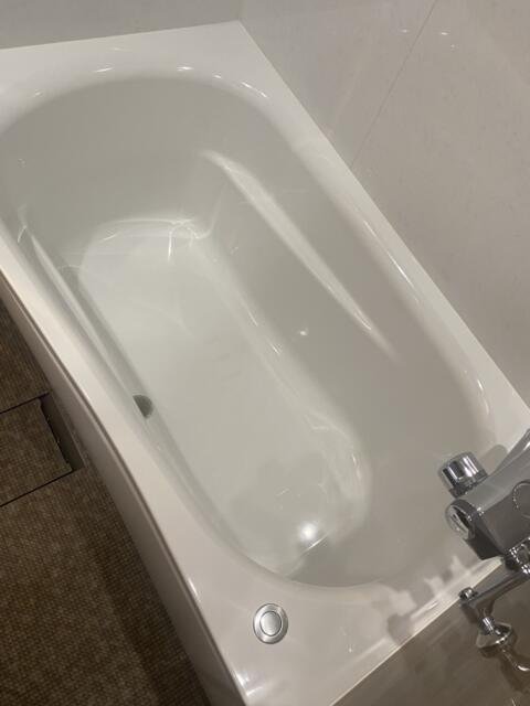 HOTEL DIAMOND（ダイヤモンド）(渋谷区/ラブホテル)の写真『403号室(浴室浴槽)』by こねほ