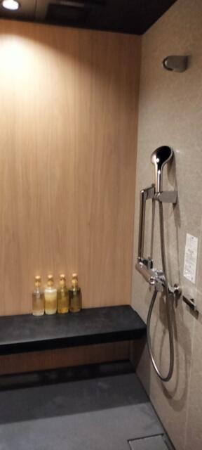 HOTEL 風々(ふふ)(新宿区/ラブホテル)の写真『106号室 シャワールーム』by ところてんえもん