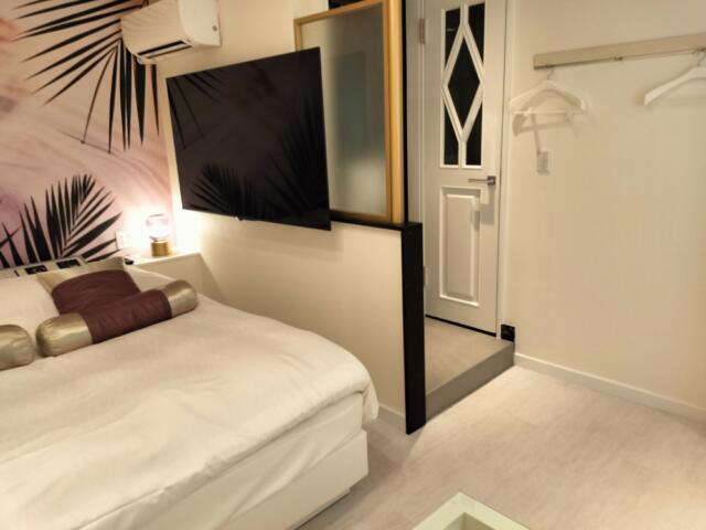 HOTEL W1（ダブルワン）(品川区/ラブホテル)の写真『301号室 部屋内』by ところてんえもん