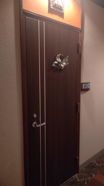 ハイビスカス川口(川口市/ラブホテル)の写真『606号室、入口』by Sparkle