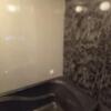 BaliAn RESORT(バリアンリゾート)新宿(新宿区/ラブホテル)の写真『504号室（浴室入口横から奥方向）』by 格付屋