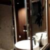 FABULOUS(ファビュラス)(立川市/ラブホテル)の写真『605号室(洗面の奥、ガラス張りシャワーと右にトイレ)』by ＪＷ