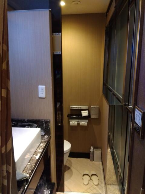 ホテル PASHA RESORT(パシャリゾート)(新宿区/ラブホテル)の写真『302号室（洗面トイレ右に浴室）』by ＪＷ