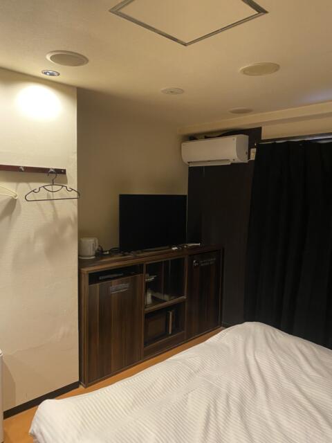 HOTEL GRANDE(川口市/ラブホテル)の写真『401号室(右手前から奥)』by こねほ