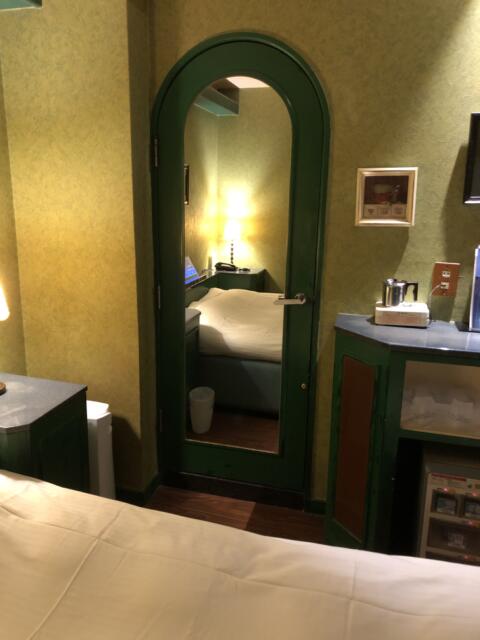 ホテルキッド(春日部市/ラブホテル)の写真『505号室（5）浴室ドアが鏡張り』by サトナカ