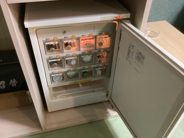 ニューポート(立川市/ラブホテル)の写真『303号室 販売用冷蔵庫』by ACB48