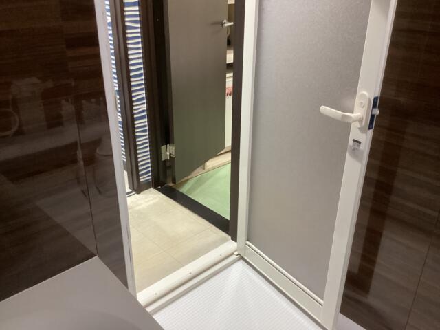 ニューポート(立川市/ラブホテル)の写真『303号室 浴室』by ACB48