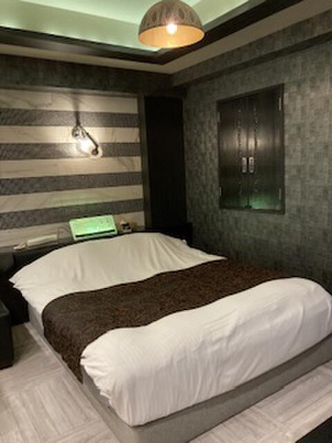 HOTEL P-DOOR（ホテルピードア）(台東区/ラブホテル)の写真『302号室 ベッドルーム』by yamasada5