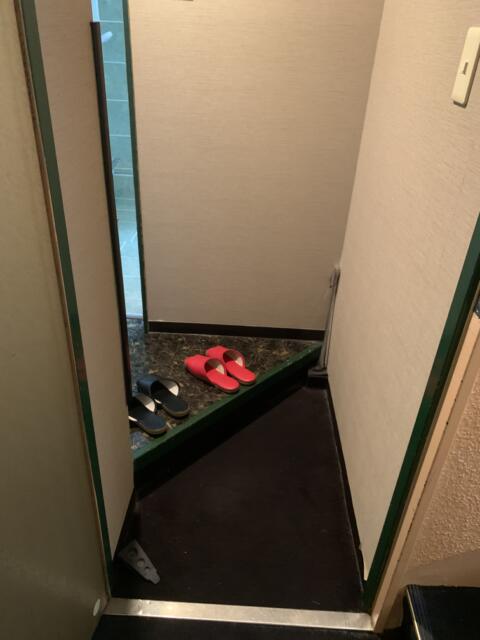 フォーラム(新宿区/ラブホテル)の写真『503号室　玄関』by 東京都