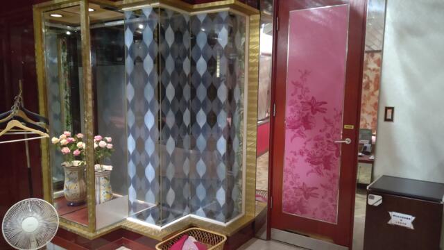 Q&P（キューアンドピー）(大阪市/ラブホテル)の写真『311号室、浴室入口』by Sparkle