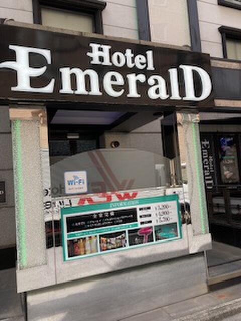 HOTEL EMERALD（エメラルド）(品川区/ラブホテル)の写真『ホテル外観①』by yamasada5