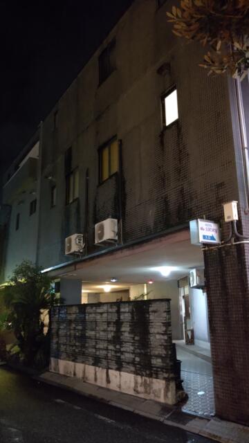 ホテル　ザ・ストーリー(高知市/ラブホテル)の写真『夜の外観②』by Sparkle