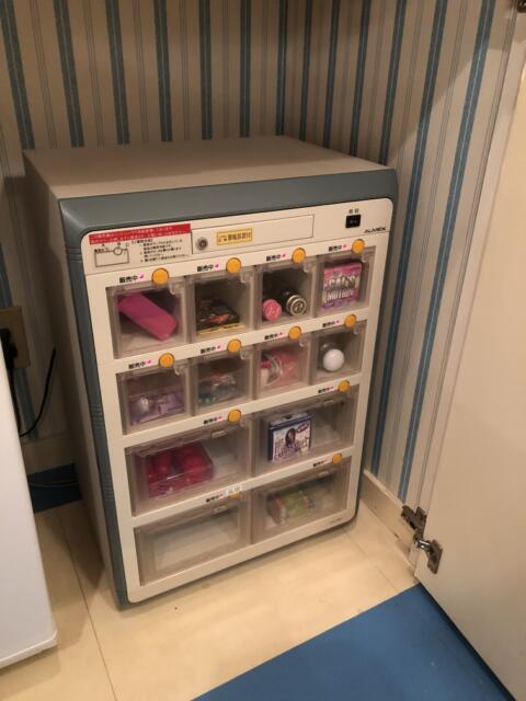 HOTEL Luxe（リュクス）(宇都宮市/ラブホテル)の写真『307号室  アダルトグッズ自販機』by サトナカ