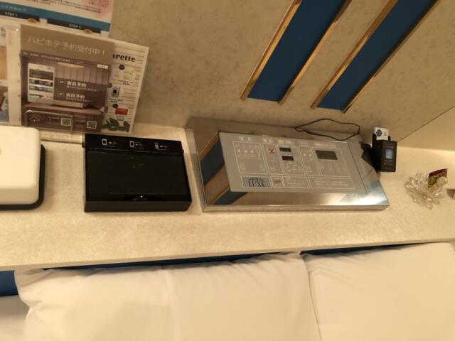 HOTEL Luxe（リュクス）(宇都宮市/ラブホテル)の写真『307号室  ベッド頭部のコントロールパネル』by サトナカ