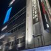 HOTEL ZAFIRO RESORT (サフィロリゾート)(横浜市西区/ラブホテル)の写真『夜の外観』by まさおJリーグカレーよ