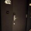 FABULOUS(ファビュラス)(立川市/ラブホテル)の写真『402号室（ドアはカードキーで解錠）』by ＪＷ