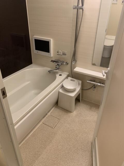 HOTEL ROY（ロイ）(横浜市南区/ラブホテル)の写真『501号室　浴室』by 東京都