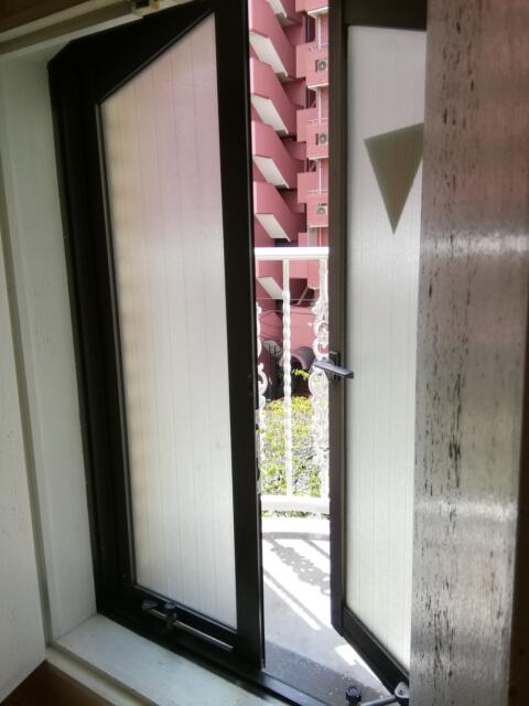 HOTEL P’s resort(豊島区/ラブホテル)の写真『501号室、窓からのビューです。(23,8)』by キジ