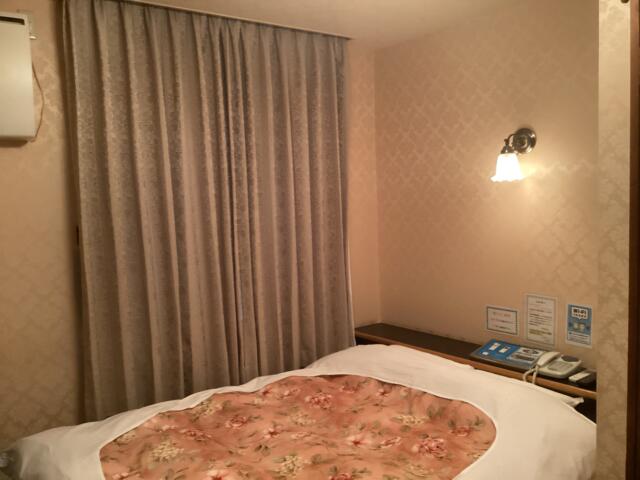 ホテルシティ(立川市/ラブホテル)の写真『502号室 お部屋入口から見た室内』by ACB48