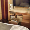 ホテル クレスト　錦糸町(墨田区/ラブホテル)の写真『403号室 ベッド周辺（２）』by 午前３時のティッシュタイム