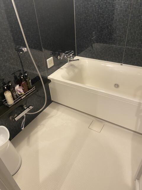 HOTEL P-DOOR（ホテルピードア）(台東区/ラブホテル)の写真『103号室　浴室』by たんげ8008