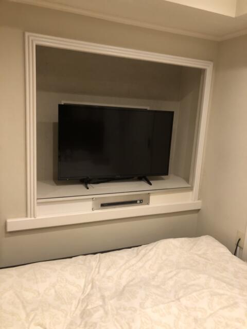 ホテル グッドワン(さいたま市大宮区/ラブホテル)の写真『407号室 テレビ・VOD』by サトナカ