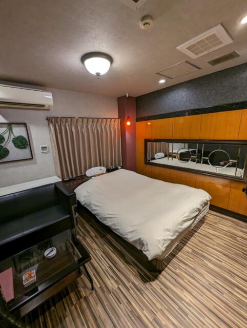 ホテル 山王(台東区/ラブホテル)の写真『403号室　ベットルーム』by ひこべえ