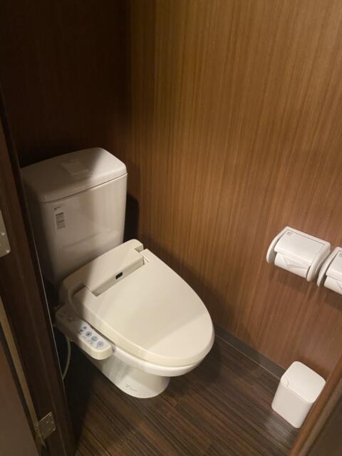 ホテル ピュア・アジアン(墨田区/ラブホテル)の写真『204号室　トイレ』by たんげ8008