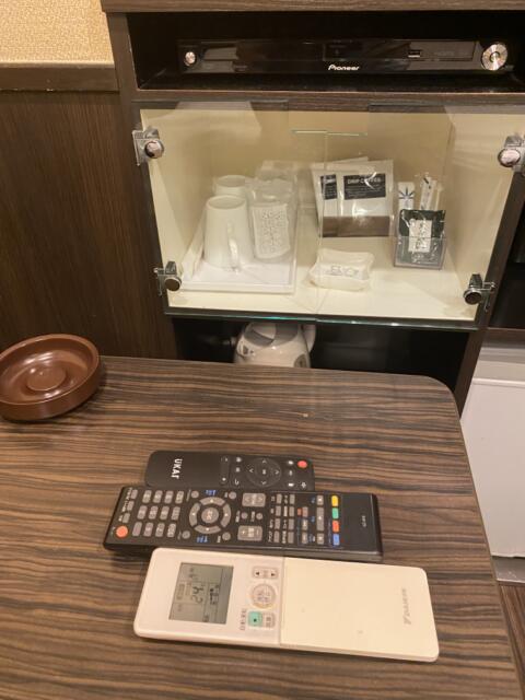 ホテル ピュア・アジアン(墨田区/ラブホテル)の写真『204号室　備品』by たんげ8008