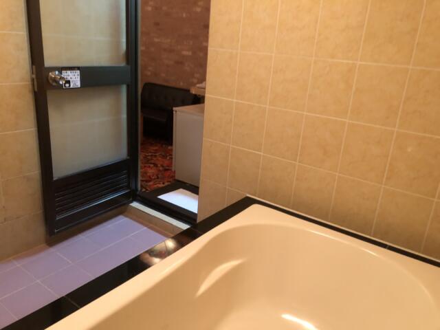 Hotel Sun Pearl（サンパール）(川越市/ラブホテル)の写真『302号室 浴室（３）』by サトナカ