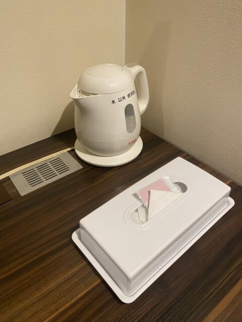 HOTEL GRANDE(川口市/ラブホテル)の写真『502号室(ケトル、ティッシュ、ゴム)』by こねほ
