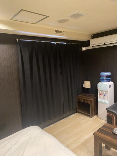 HOTEL GRANDE(川口市/ラブホテル)の写真『502号室(右奥から手前)』by こねほ
