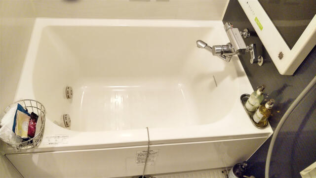 HOTEL GRANSKY（グランスカイ）(墨田区/ラブホテル)の写真『308号室 バスルーム浴槽』by 午前３時のティッシュタイム