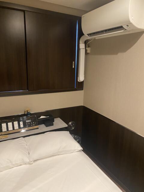 池袋セントラルホテル(豊島区/ラブホテル)の写真『711号室(左手前から奥)』by こねほ