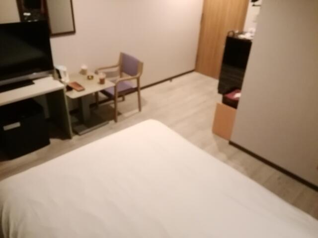 HOTEL BaliBali 松戸(松戸市/ラブホテル)の写真『306号室、部屋一番奥から。(23,9)』by キジ