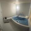 シャトン(新宿区/ラブホテル)の写真『303号室浴室』by 体系がたこ焼き