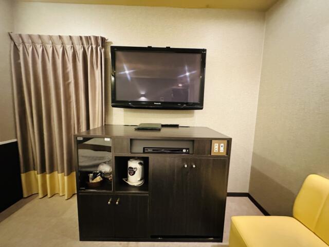 ラックス(台東区/ラブホテル)の写真『505号室テレビ及びその他』by miffy.GTI