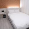 HOTEL MOND　大宮(さいたま市大宮区/ラブホテル)の写真『B402号室　ベッド』by マーケンワン