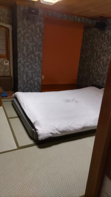 HOTEL  YAYAYA弐番館(台東区/ラブホテル)の写真『207号室　ベット』by 性欲全開