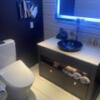 HOTEL Villa Senmei(ヴィラ センメイ）(大田区/ラブホテル)の写真『412号室　洗面台&amp;トイレ』by たんげ8008