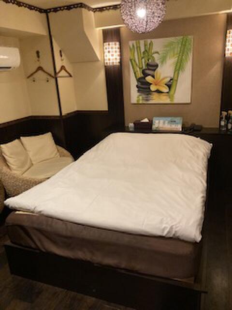HOTEL COCO BALI（ココバリ）(渋谷区/ラブホテル)の写真『401号室ベッドルーム』by yamasada5
