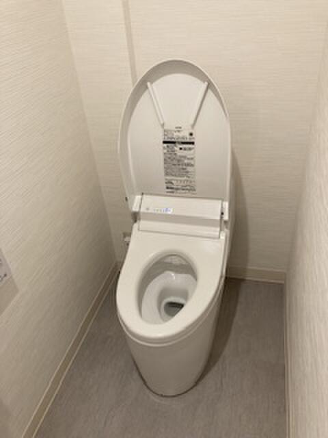 HOTEL W1（ダブルワン）(品川区/ラブホテル)の写真『301号室トイレ』by yamasada5