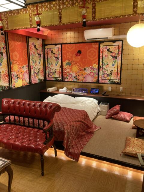 ラピア(新宿区/ラブホテル)の写真『207号室　入り口からの景色　花魁風』by ワーカー