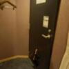 HOTEL OPERA (オペラ)(新宿区/ラブホテル)の写真『601号室　沓脱ぎ　まともに立てるスペースはここだけ。』by angler