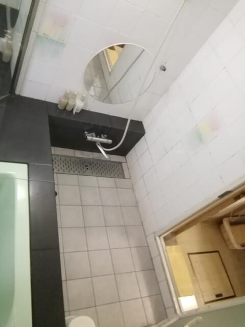 HOTEL LEHUA（レフア）(世田谷区/ラブホテル)の写真『205号室、洗い場です。(23,10)』by キジ