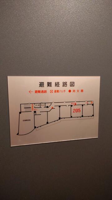 HOTEL LEHUA（レフア）(世田谷区/ラブホテル)の写真『205号室、避難経路と配置です。(23,10)』by キジ