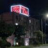 HOTEL Mist（ミスト）(千葉市中央区/ラブホテル)の写真『夜の外観』by まさおJリーグカレーよ