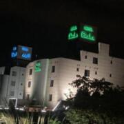 PIMMS＆DUALA（ピムズ＆デュアラ）(成田市/ラブホテル)の写真『夜の外観』by まさおJリーグカレーよ
