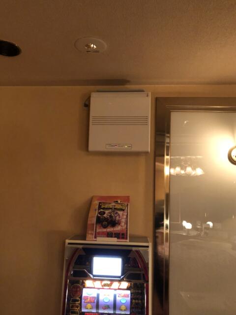 HOTEL L&L（エルアンドエル）(札幌市中央区/ラブホテル)の写真『206号室　空気清浄機』by サトナカ